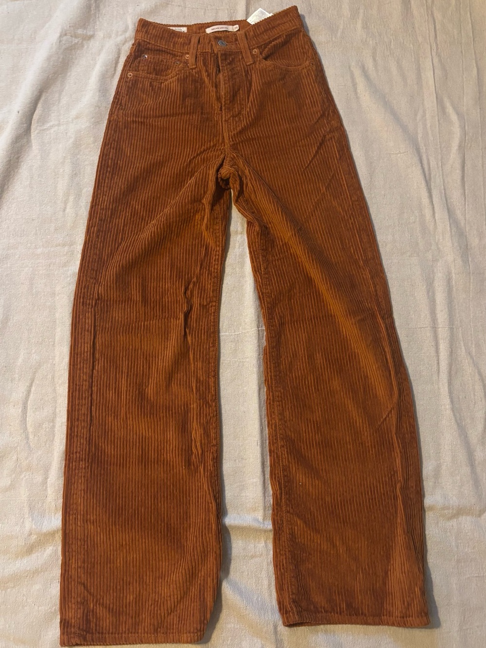 Levi’s Premium Ribcage Wide Leg Corduroy Pants – Rust Brown 24 (measures 25”)